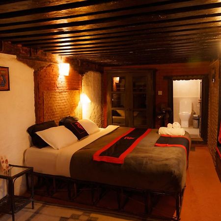 Hira Guest House Lalitpur Ngoại thất bức ảnh