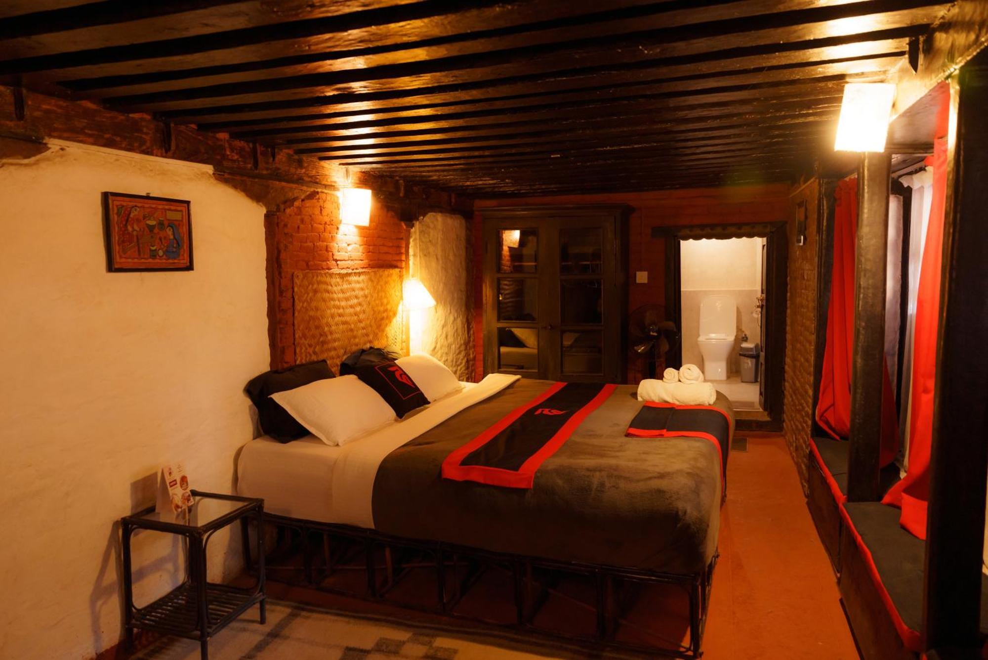Hira Guest House Lalitpur Ngoại thất bức ảnh